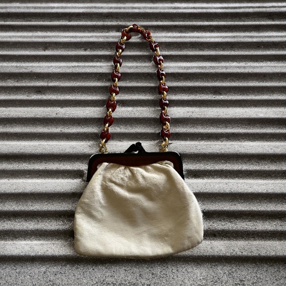 Vintage Walborg Made in Italy Petit Point Leather Bag With Lucine Chain Strap. - Picture 3 of 6